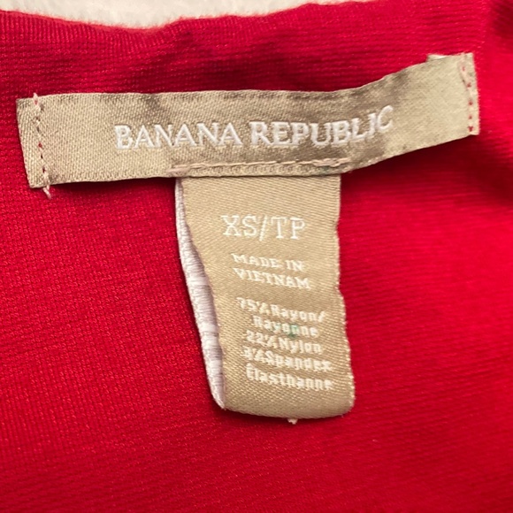 Banana Republic Red Sleeveless Top - Picture 5 of 7